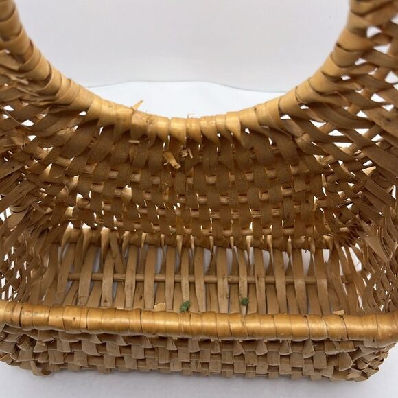 Farmhouse Woven Door Knob Irregular Basket with Faux Fall Autumn Flowers - Picture 9 of 13